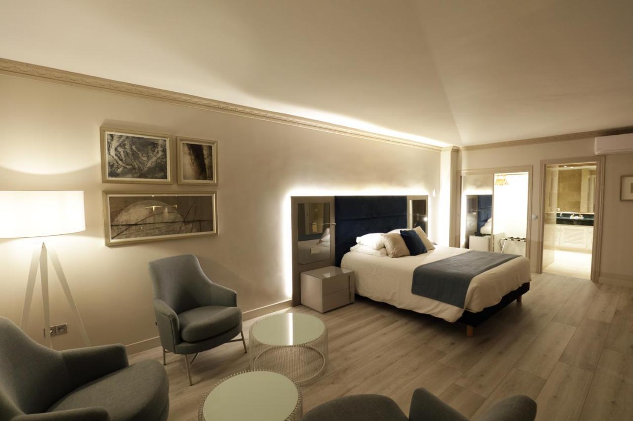 Boutique Hotel B51 Marbella Bagian luar foto