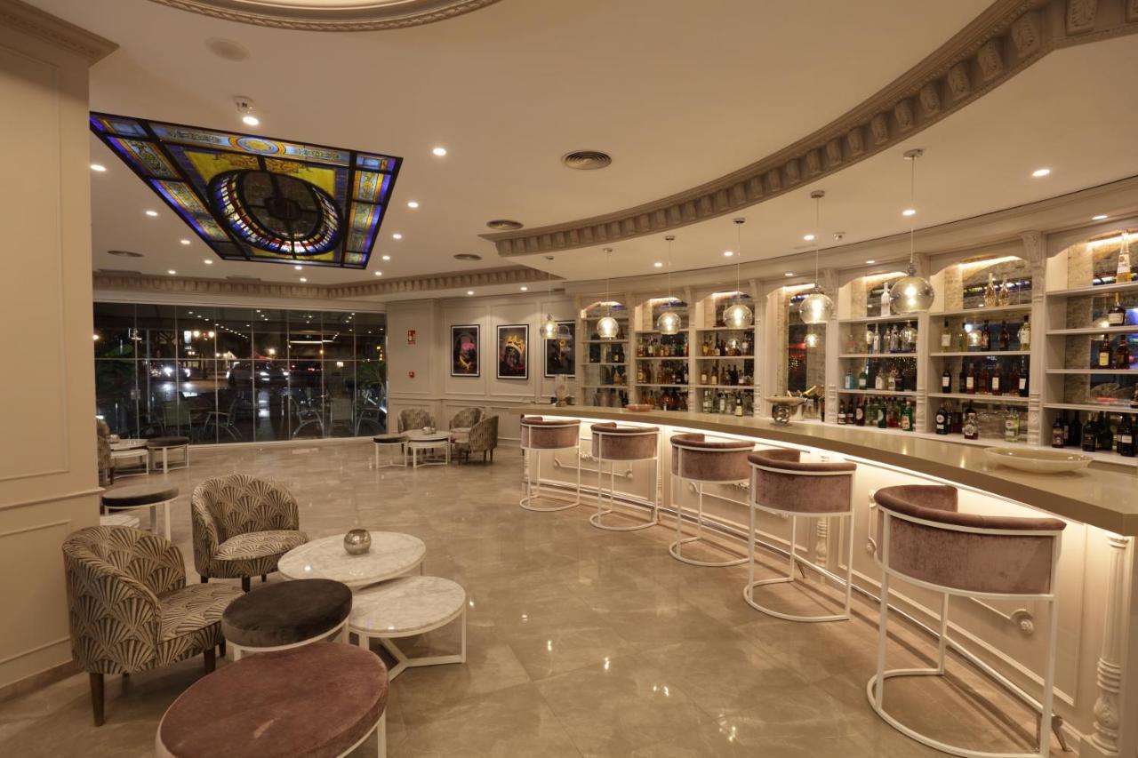 Boutique Hotel B51 Marbella Bagian luar foto