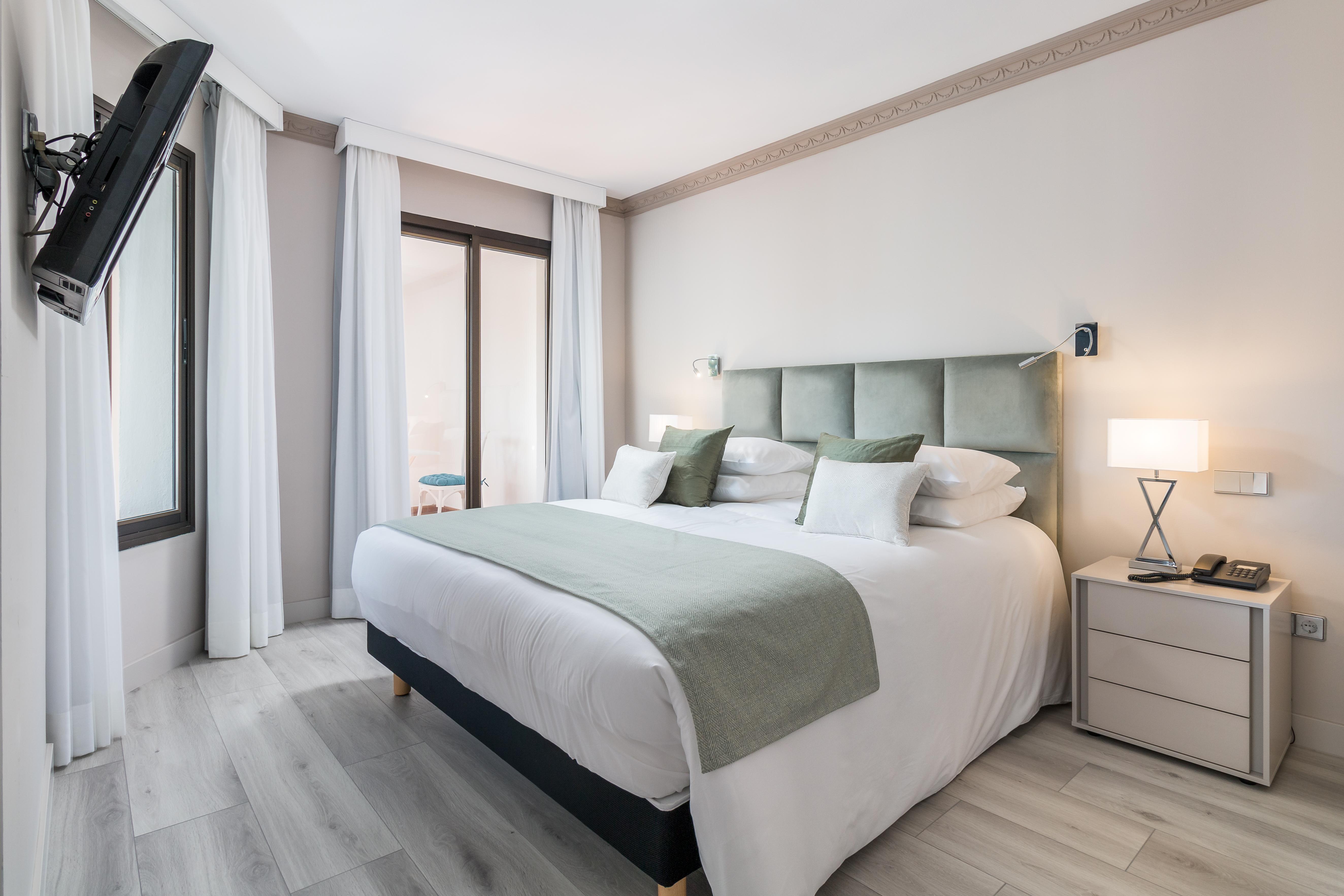 Boutique Hotel B51 Marbella Bagian luar foto