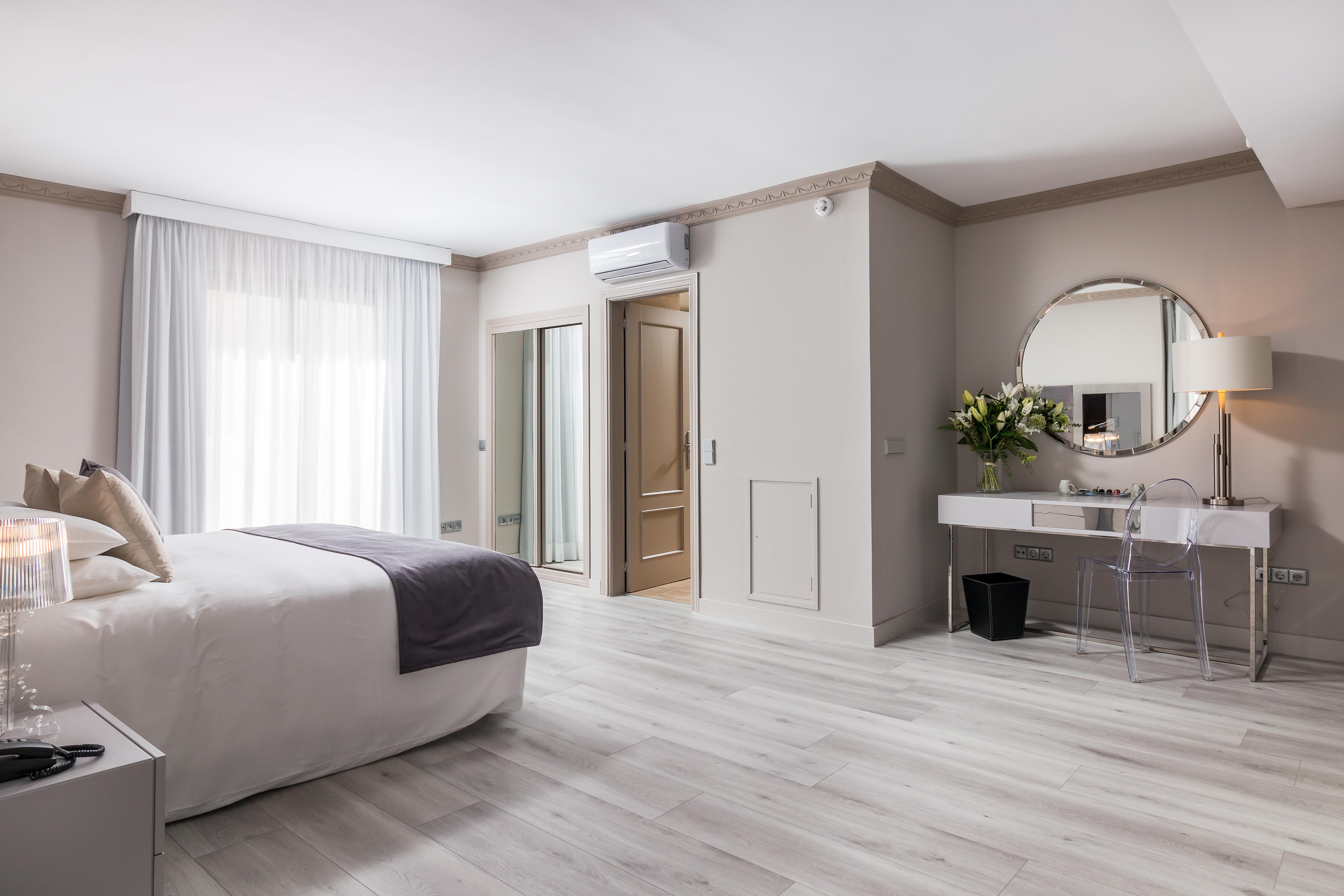 Boutique Hotel B51 Marbella Bagian luar foto