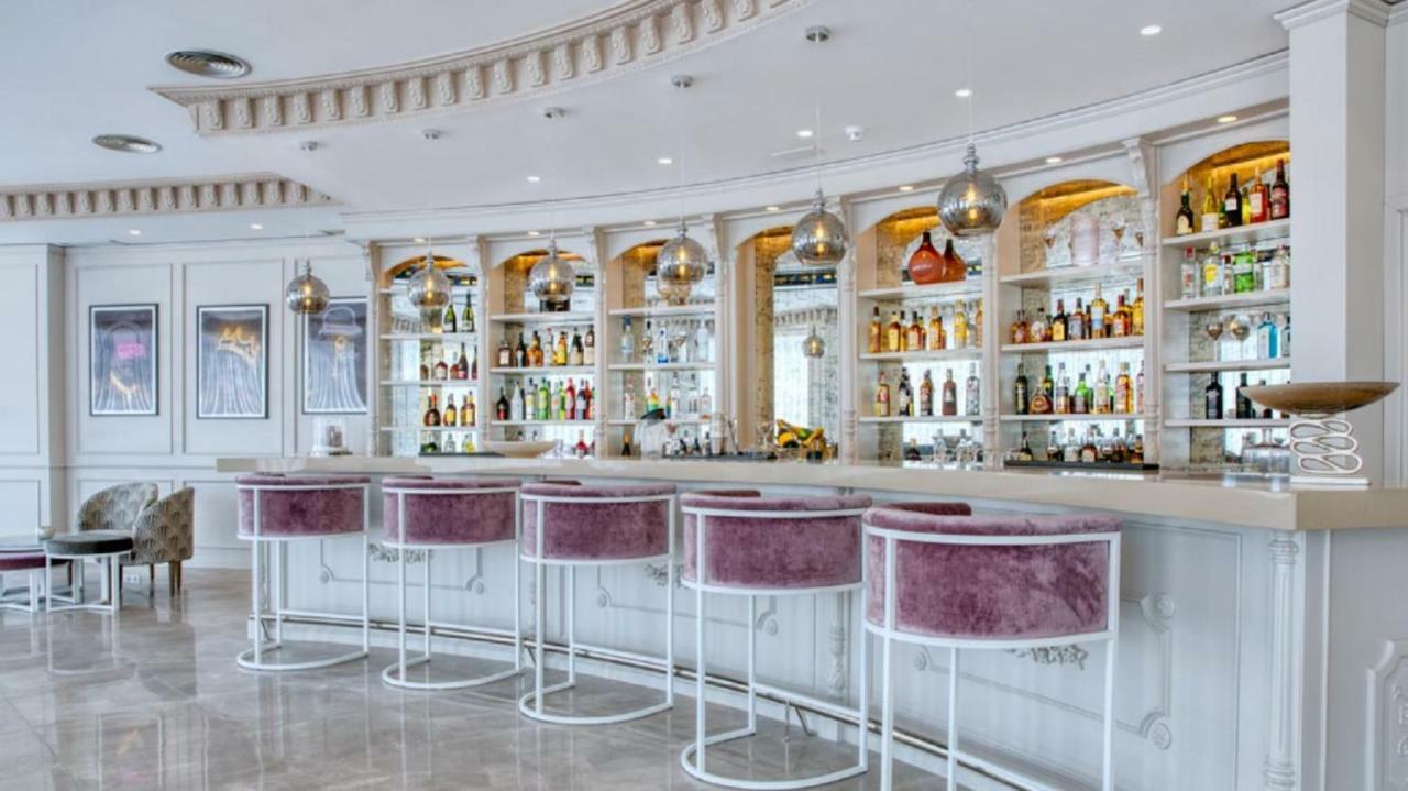 Boutique Hotel B51 Marbella Bagian luar foto