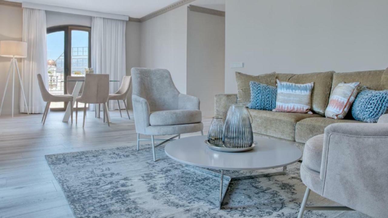 Boutique Hotel B51 Marbella Bagian luar foto
